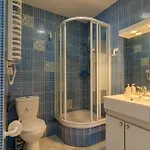 Neptun 12 Dwupoziomowy, 2 łazienki, 2 Sypialnie, Balkon *