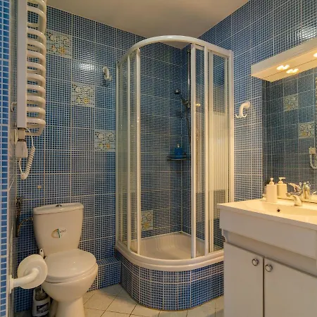 Neptun 12 Dwupoziomowy, 2 łazienki, 2 Sypialnie, Balkon *