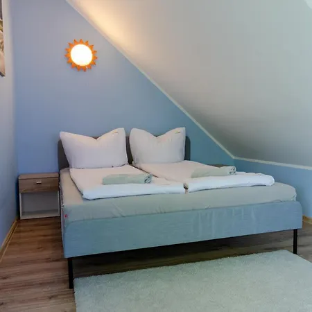 Apartament Neptun 12 Dwupoziomowy, 2 łazienki, 2 Sypialnie, Balkon *